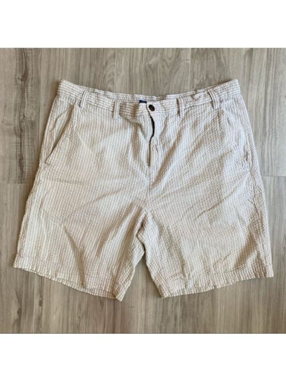 Mens Croft & Barrow Seersucker shorts Tan and Ivory